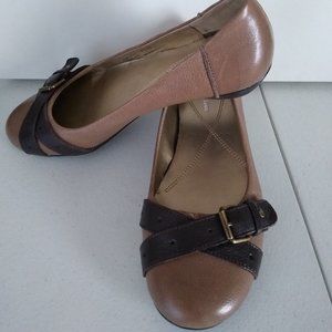 Naturalizer  flats beige/brown 8.5M soft